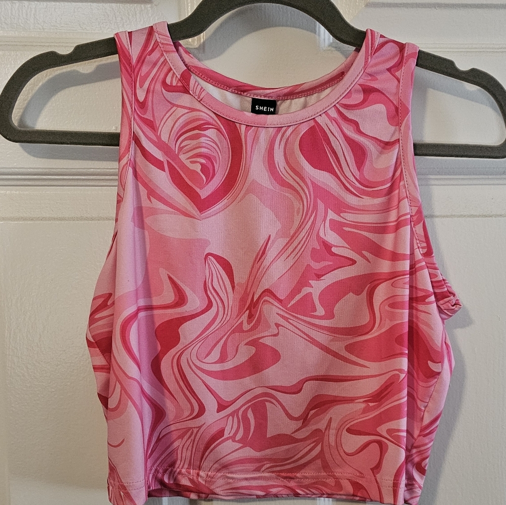 SHEIN Pink Swirl Crop Top